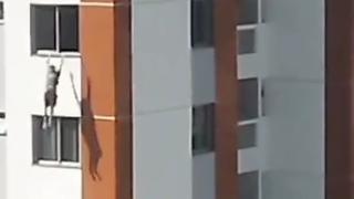 Homem se joga de prédio no condomínio de Aracaju e mobiliza equipes de resgate