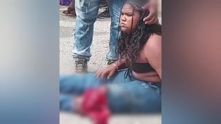 Grave acidente de trânsito deixa mulher ferida em Santa Rosa de Lima, Colômbia