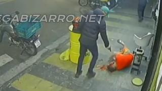 Homem é assassinado em frente a adega na zona leste de São Paulo; polícia investiga possível acerto de contas