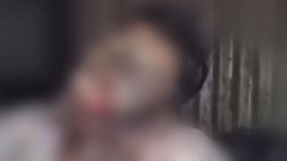 Corpo semi-decomposto é encontrado enforcado em casa alugada em Bangladesh