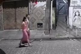 CÂMERAS REGISTRAM JOVEM SENDO ASSASSINADO COM 30 TIROS EM JOÃO PESSOA