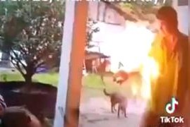 Homem Ateia Fogo ao Próprio Corpo em Ho Chi Minh City no Vietnã